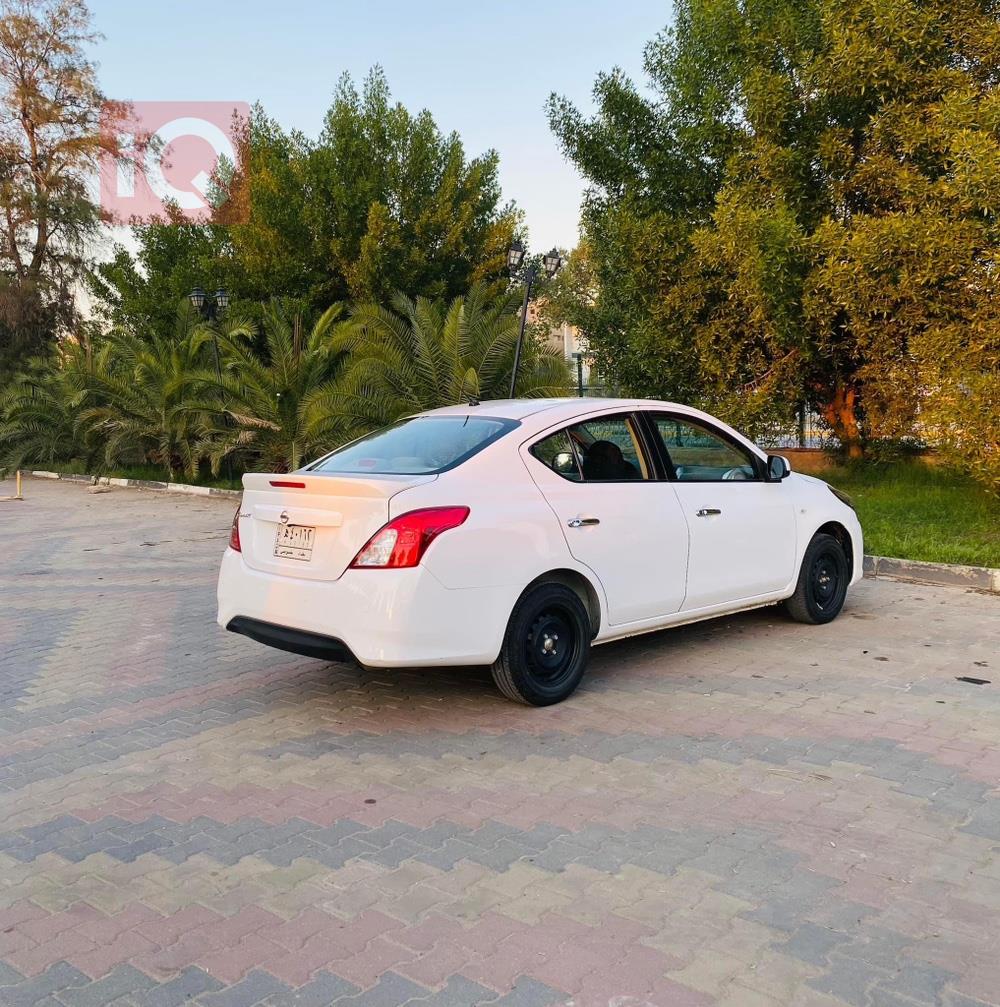 نيسان صني